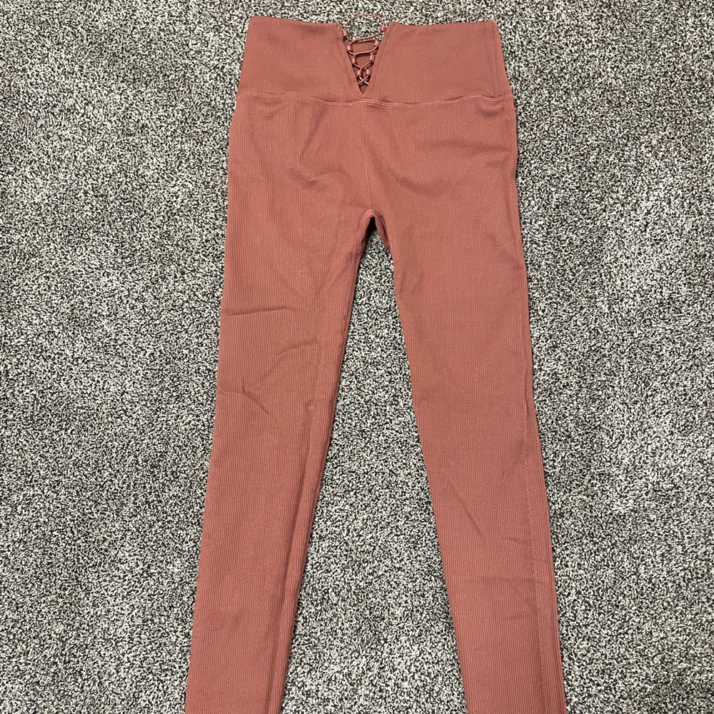 Pink leggings